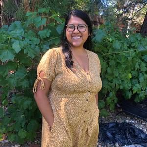 Meet your Posher, Dana